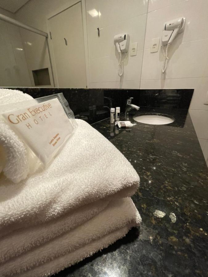 Gran Executive Hotel Uberlândia Zewnętrze zdjęcie